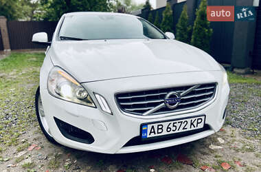 Седан Volvo S60 2011 в 