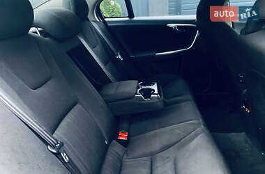 Седан Volvo S60 2011 в 