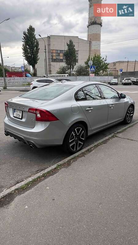 Volvo S60 2016