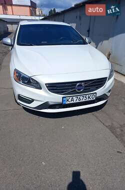 Volvo S60 2015