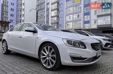 Седан Volvo S60 2016 в 