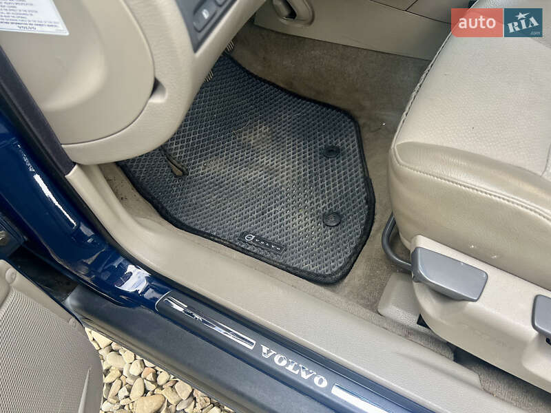 Седан Volvo S60 2001 в Долине