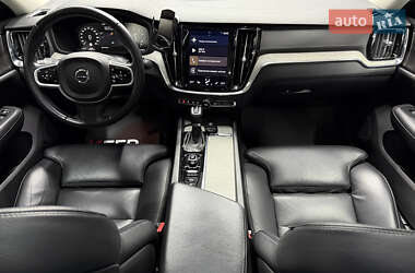 Седан Volvo S60 2020 в 