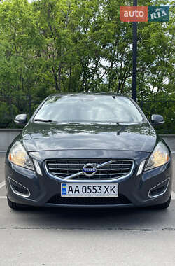 Volvo S60 2011