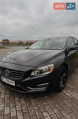 Седан Volvo S60 2013 в Львове