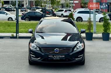 Седан Volvo S60 2014 в 
