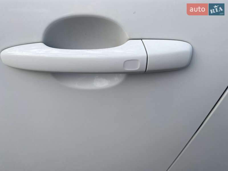 Седан Volvo S60 2012 в Полтаве