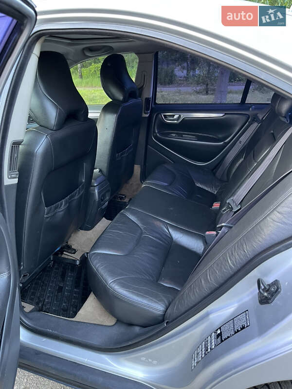 Седан Volvo S60 2002 в Переяславі