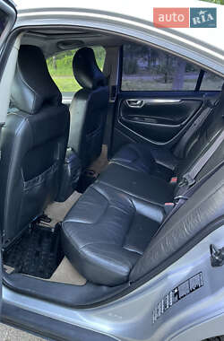Седан Volvo S60 2002 в 