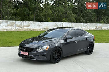 Volvo S60 2015