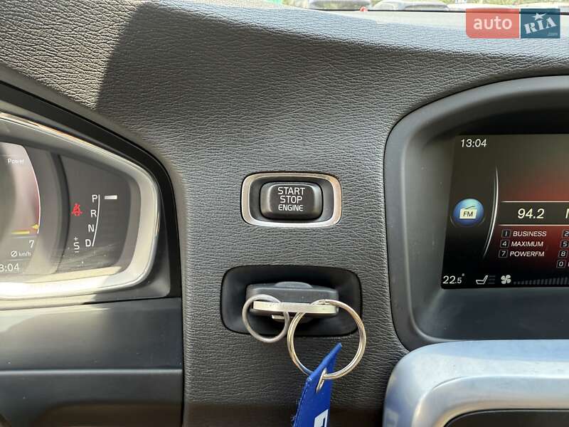 Седан Volvo S60 2015 в Києві