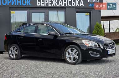 Седан Volvo S60 2012 в 