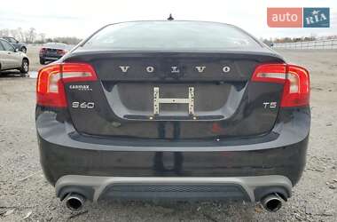 Седан Volvo S60 2017 в 