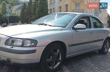 Седан Volvo S60 2000 в 