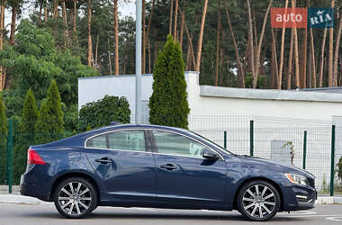 Седан Volvo S60 2014 в 