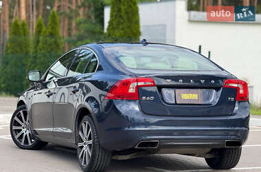 Седан Volvo S60 2014 в 