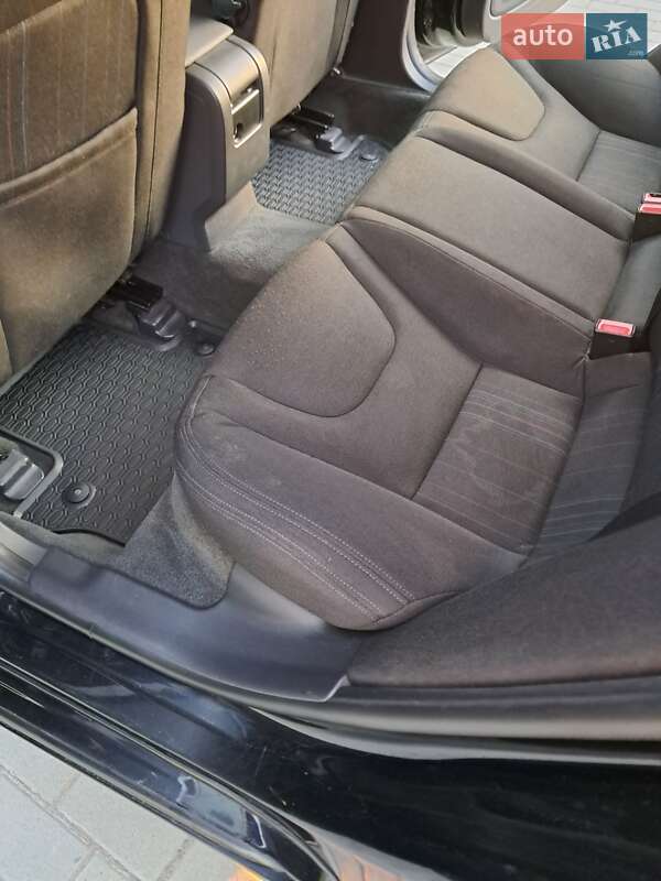 Седан Volvo S60 2012 в Львове