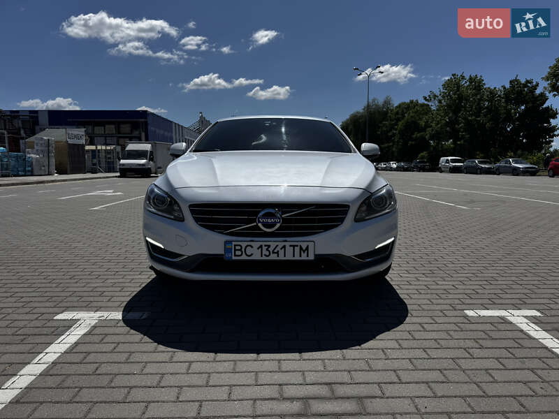 Седан Volvo S60 2016 в Коломиї