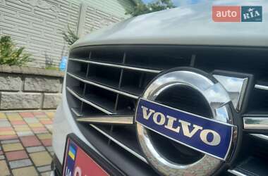 Седан Volvo S60 2015 в 