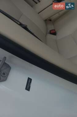 Седан Volvo S60 2015 в 