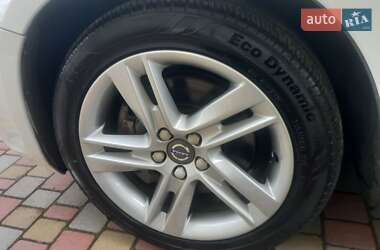 Седан Volvo S60 2015 в 
