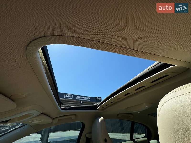 Седан Volvo S60 2013 в Луцке