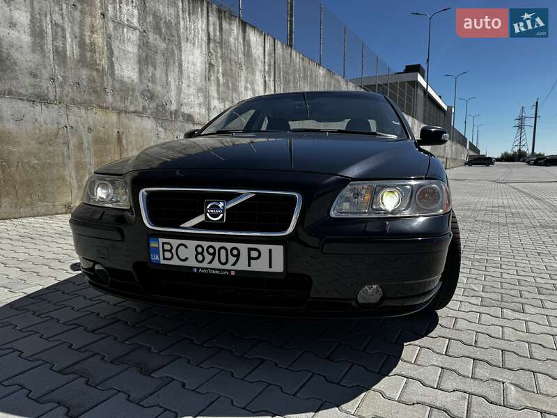 Седан Volvo S60 2008 в Львове