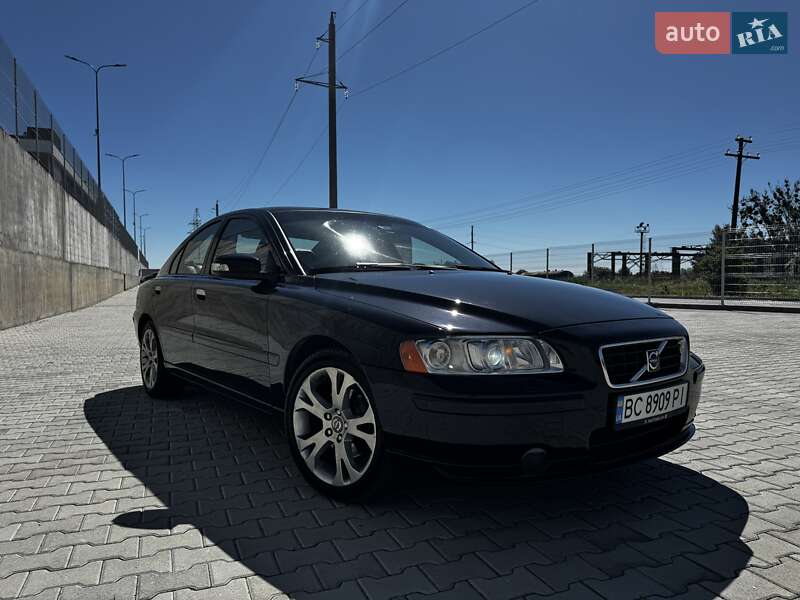 Седан Volvo S60 2008 в Львове