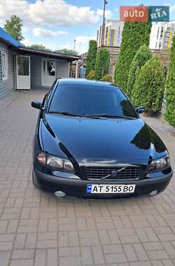 Седан Volvo S60 2004 в 