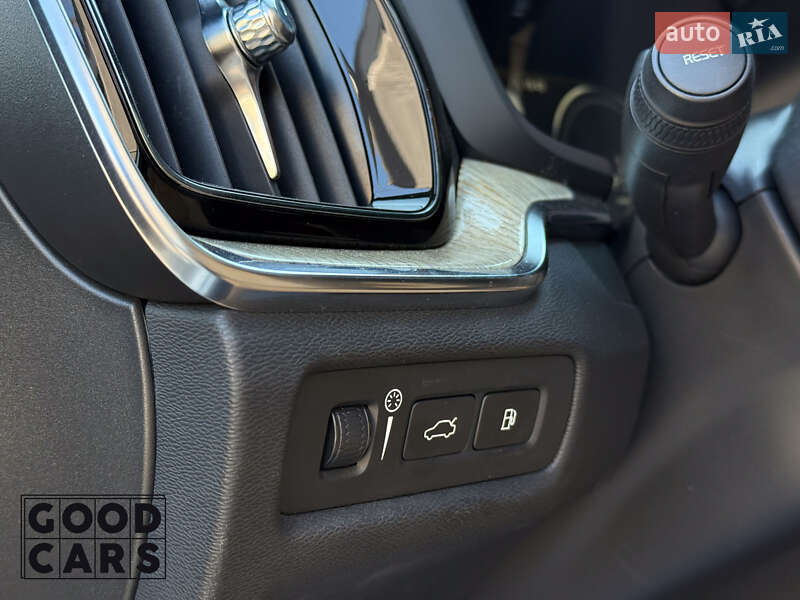 Седан Volvo S60 2020 в Одессе фото 31 Седан Volvo S60 2020 в Одессе