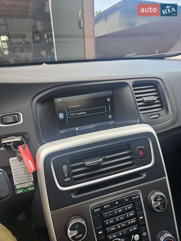 Седан Volvo S60 2014 в Нововолынске фото 21 Седан Volvo S60 2014 в Нововолынске