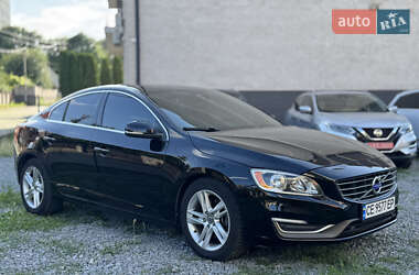 Седан Volvo S60 2014 в 