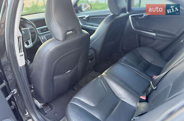 Седан Volvo S60 2014 в 