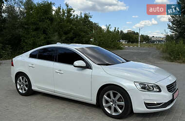 Седан Volvo S60 2017 в Житомирі
