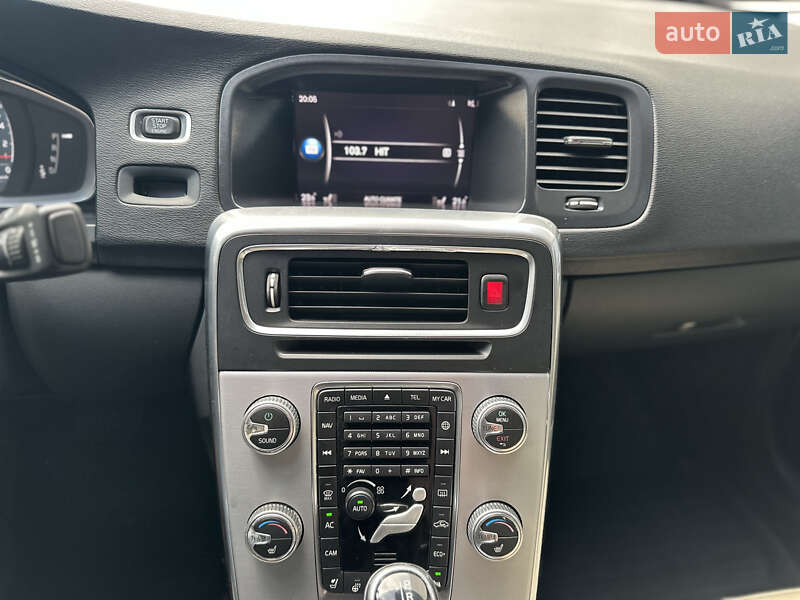 Седан Volvo S60 2017 в Ровно фото 28 Седан Volvo S60 2017 в Ровно