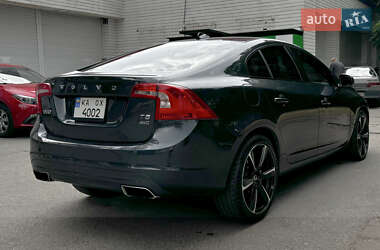 Седан Volvo S60 2014 в 