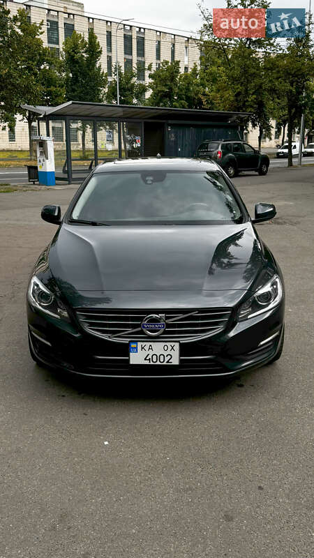 Седан Volvo S60 2014 в Києві