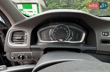 Седан Volvo S60 2014 в 