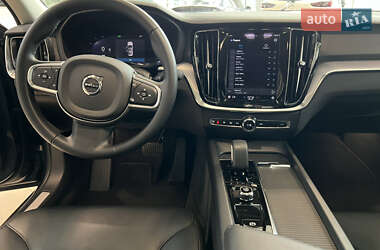 Седан Volvo S60 2024 в 