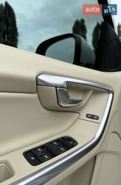 Седан Volvo S60 2014 в 