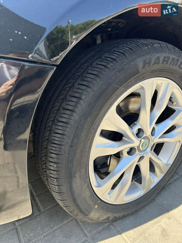 Седан Volvo S60 2011 в Николаеве