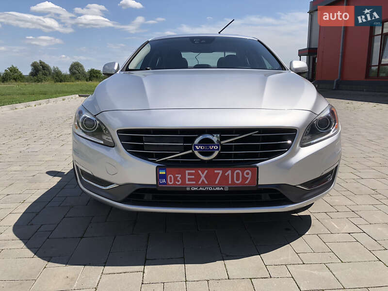 Седан Volvo S60 2016 в Ровно