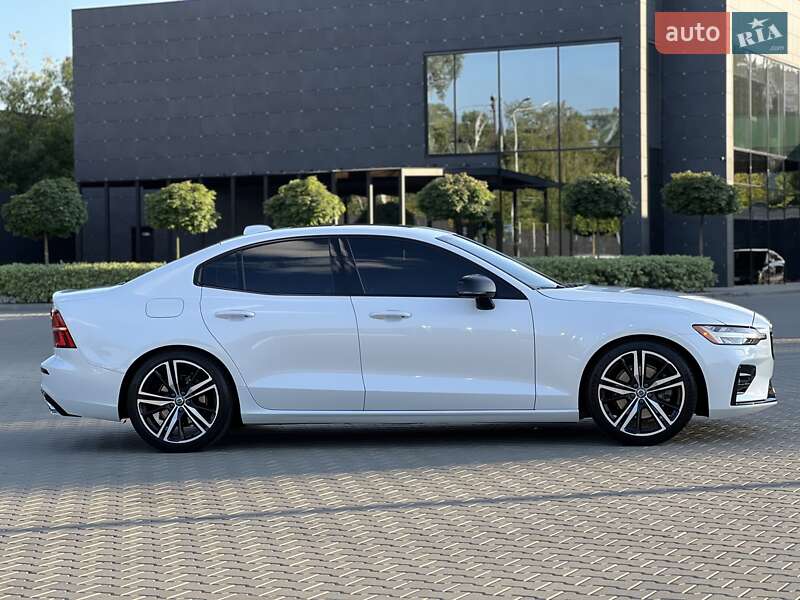 Седан Volvo S60 2019 в Києві фото 8 Седан Volvo S60 2019 в Києві