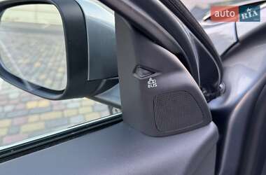 Седан Volvo S60 2017 в 