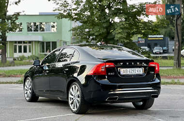 Седан Volvo S60 2017 в 