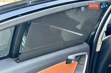 Седан Volvo S60 2017 в 