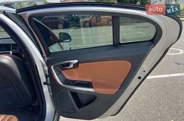 Седан Volvo S60 2014 в 