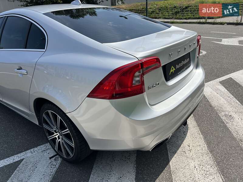 Седан Volvo S60 2014 в Киеве фото 11 Седан Volvo S60 2014 в Киеве