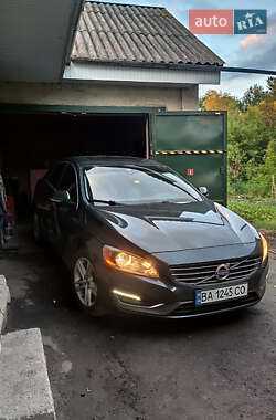 Седан Volvo S60 2013 в Южноукраїнську