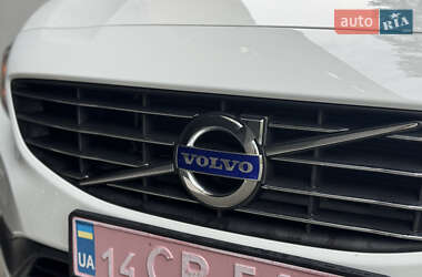 Седан Volvo S60 2013 в 